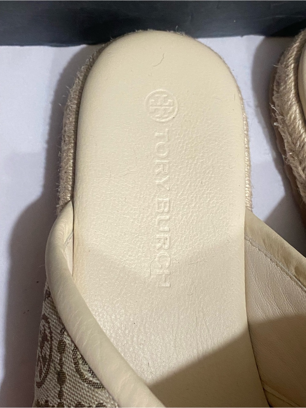 TORY BURCH MONOGRAM ESPADRILLE CRISSCROSS SLIDE HAZEL JACQUARD SZ 10 - Picture 3 of 8